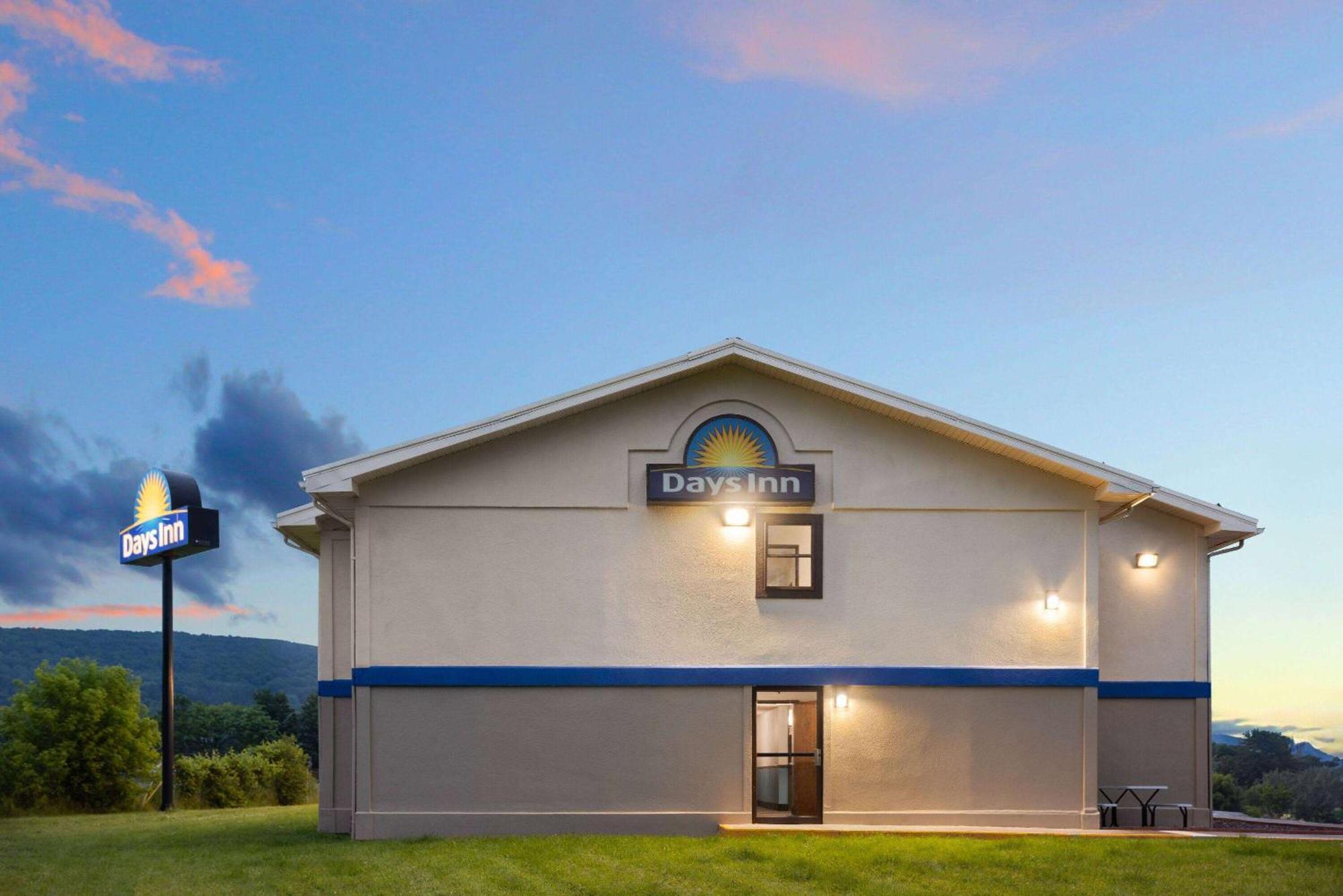 Days Inn By Wyndham Hornell Ny Exterior photo